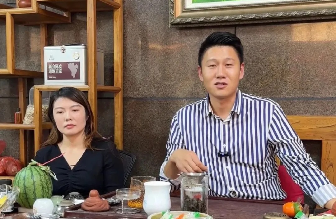 90后夫妻創(chuàng)業(yè)傳奇，四年能賺五套房，背后原因揭密！